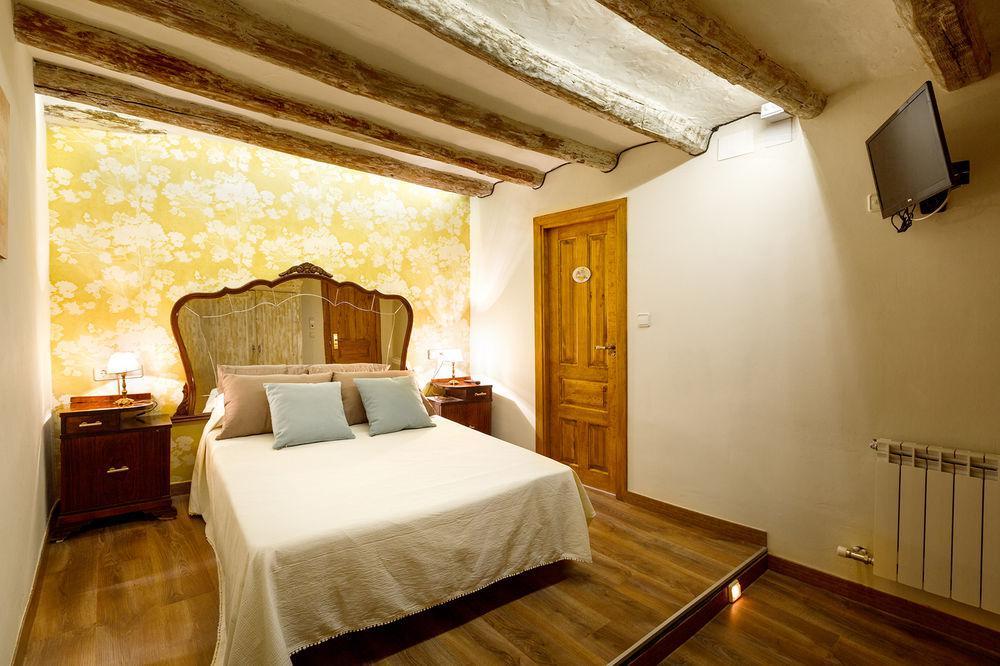 Hotel Villa San Jorge Azanúy エクステリア 写真