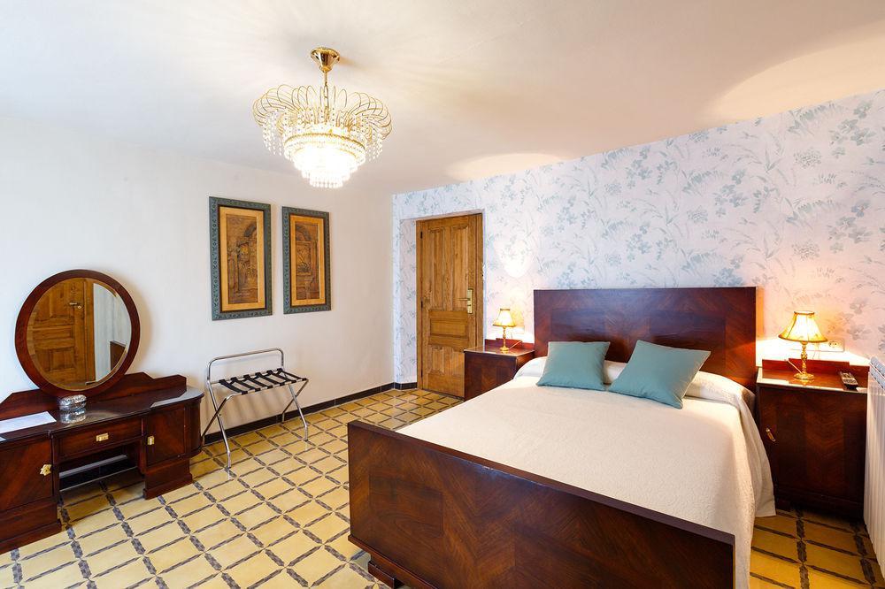 Hotel Villa San Jorge Azanúy エクステリア 写真