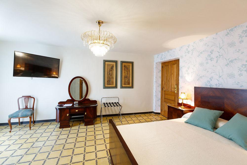 Hotel Villa San Jorge Azanúy エクステリア 写真