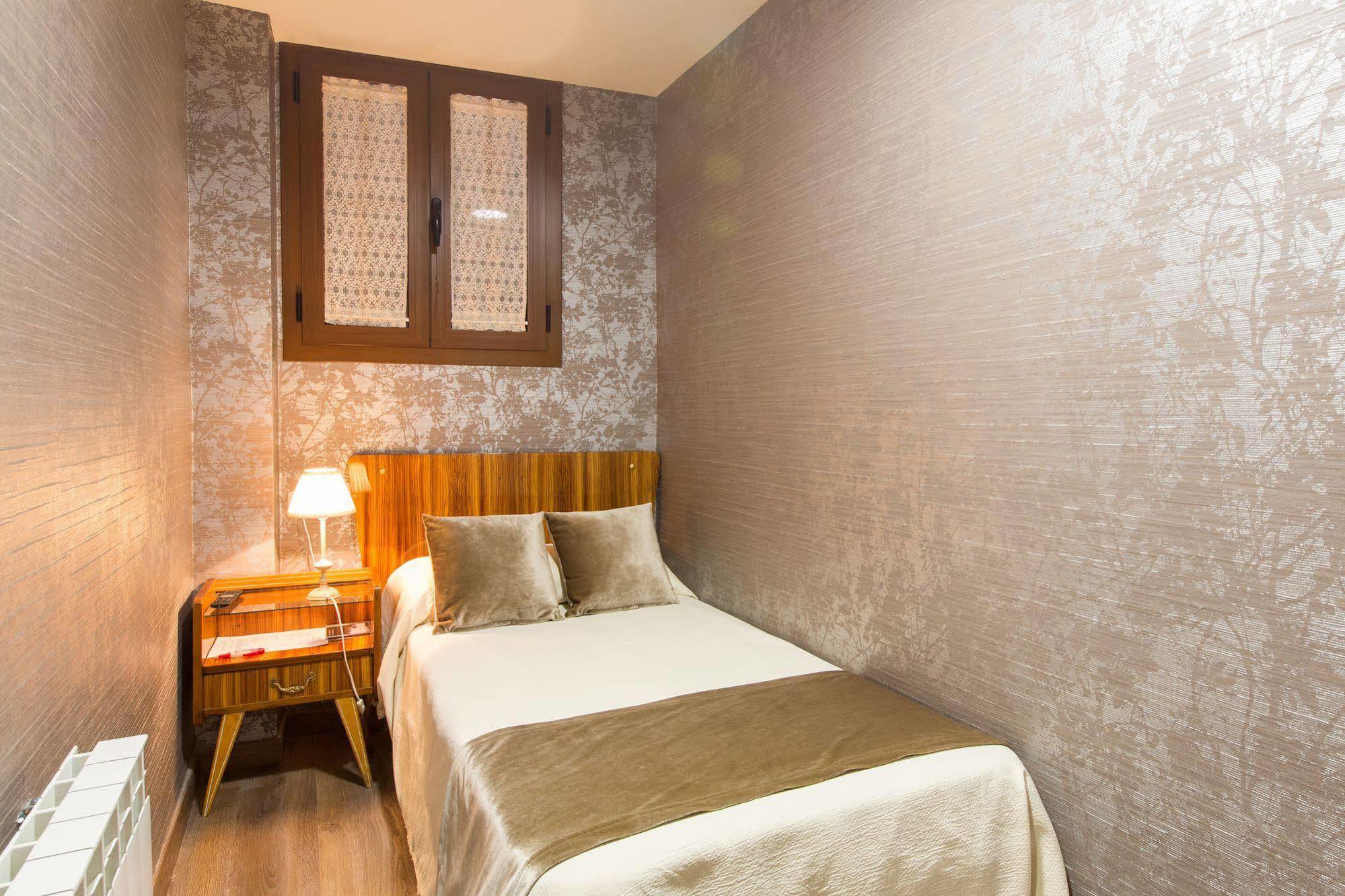 Hotel Villa San Jorge Azanúy エクステリア 写真